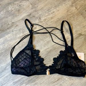 Savage x Fenty Baroque Bondage Front-Closure Bralette